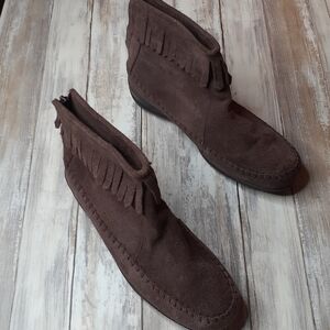 Comfort ease brown suede leather booties